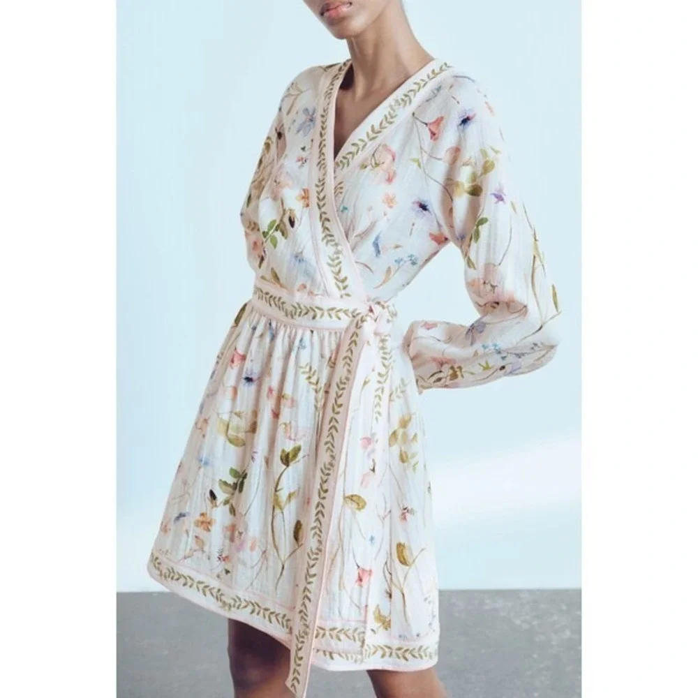 NWT H&M Floral Wrap Dress Large Fairy Botanical LS Feminine Brunch Wedding Chic - Picture 15 of 16